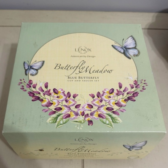 Lenox Butterfly Meadows Tea Cup and Saucer New In Box - Picture 2 of 3